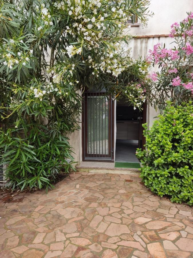 Arco Bianco - Monolocali Apartman Tortolì Kültér fotó