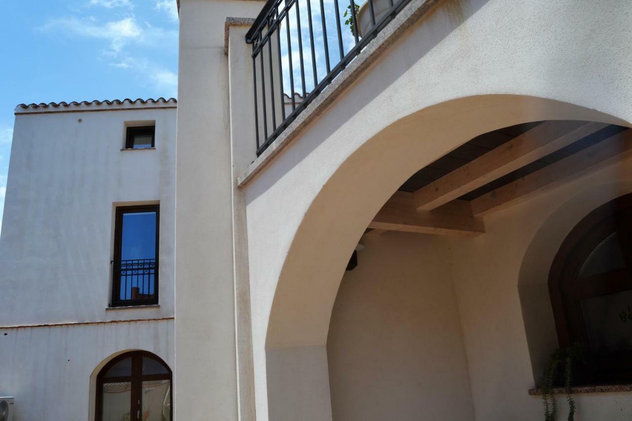 Arco Bianco - Monolocali Apartman Tortolì Kültér fotó